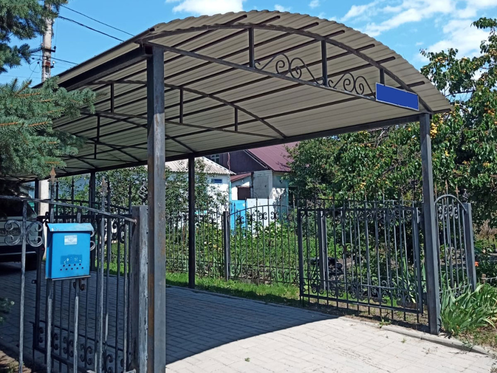 Навес для автомобиля