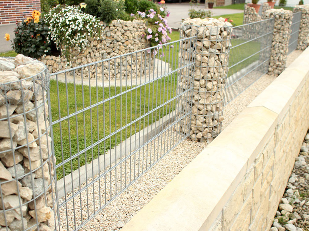 Столбы из габионов для сварного забора Столбы из габионов для сварного забора